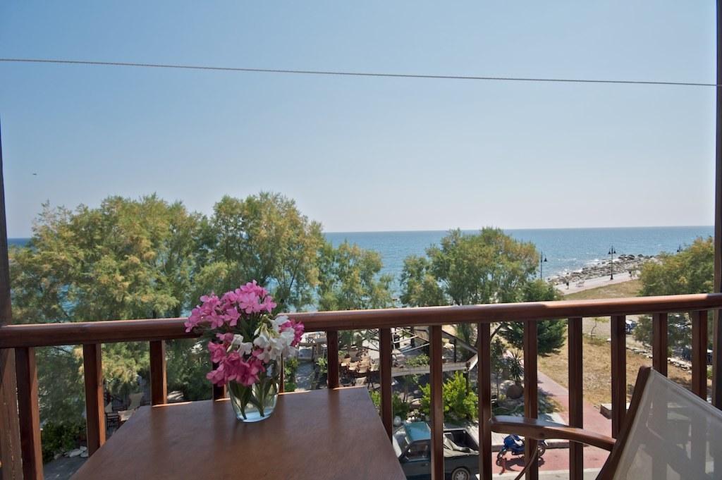 Pansion Martha Hotel Agios Ioannis  Bilik gambar